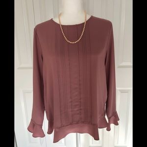 Ann Taylor Blouse with fancy sleeves👛